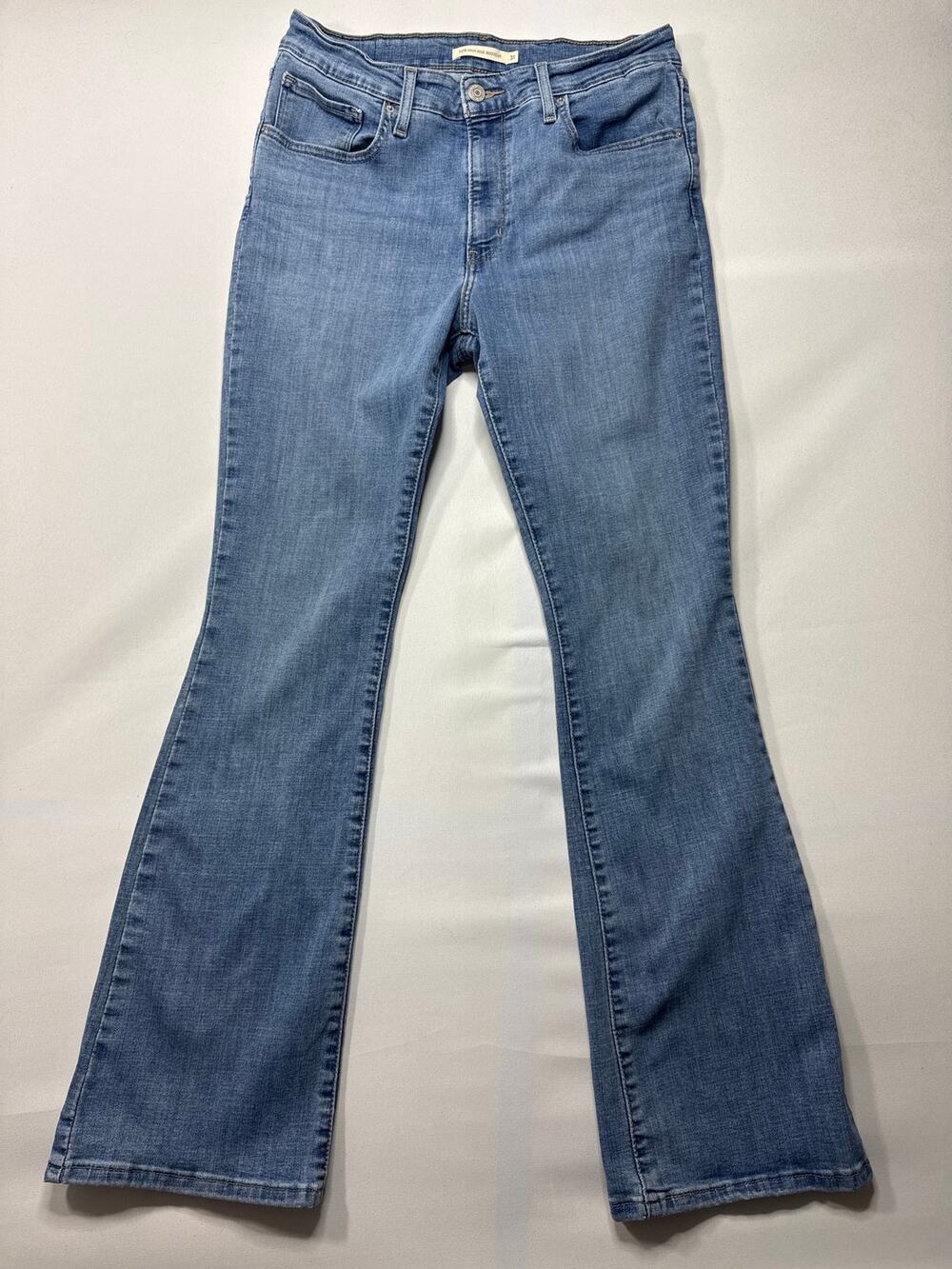 Levi's 725 Women's High‎ Rise Bootcut Blue Jeans - Size 31x32 (30x30.5)